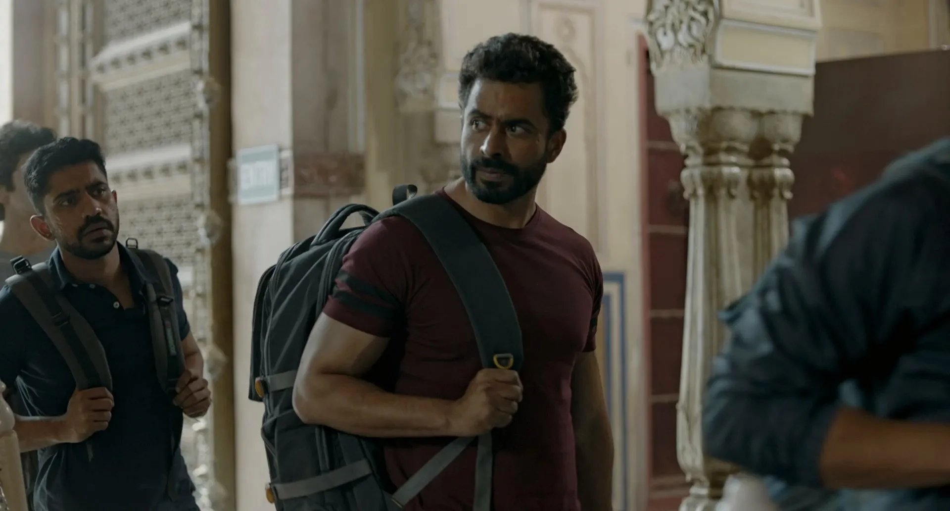 State of Siege: Temple Attack (2021) Hindi Dual Audio 720p BluRay [800MB] Screenshot